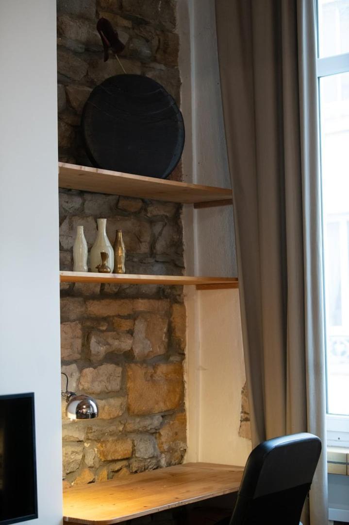 Le Petit Imbert - Studio Chaleureux Et Cozy Lyon Bagian luar foto