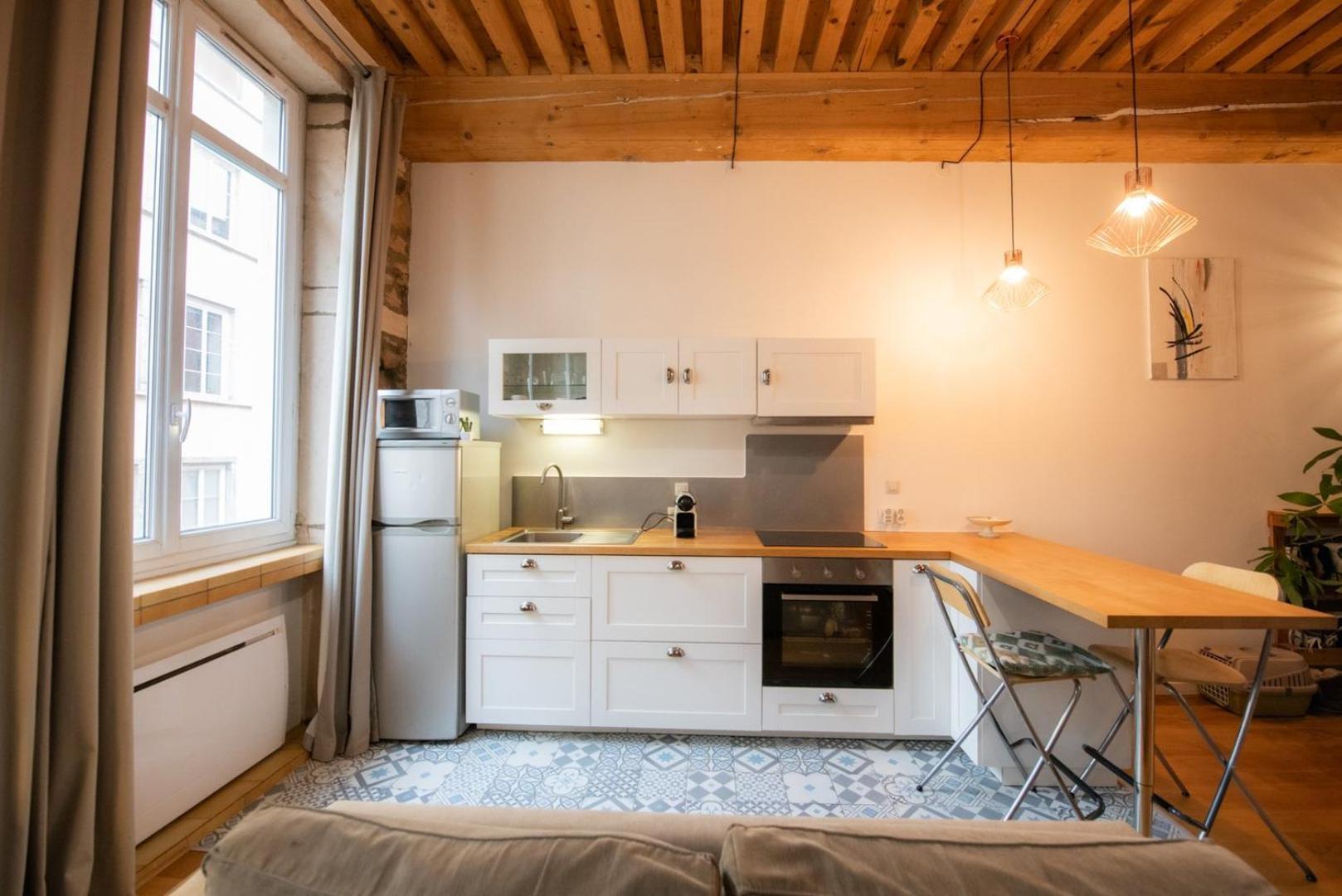 Le Petit Imbert - Studio Chaleureux Et Cozy Lyon Bagian luar foto