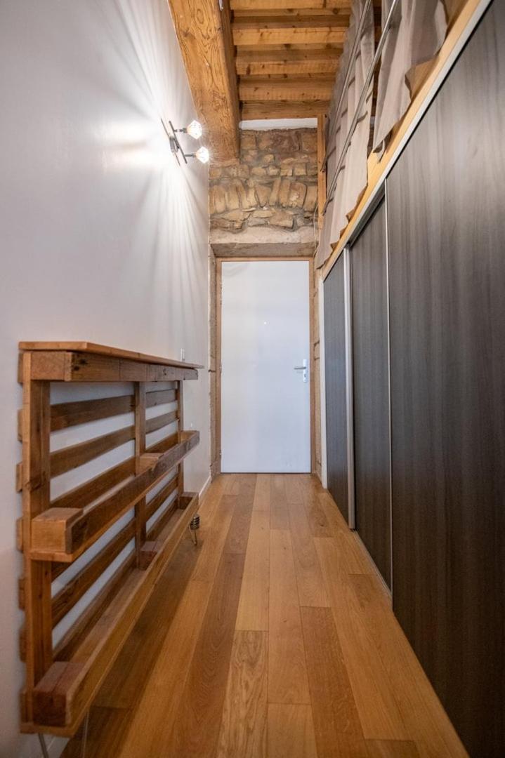 Le Petit Imbert - Studio Chaleureux Et Cozy Lyon Bagian luar foto